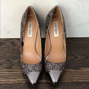 Steve Madden P-SNO Faux Snakeskin Brown Pump